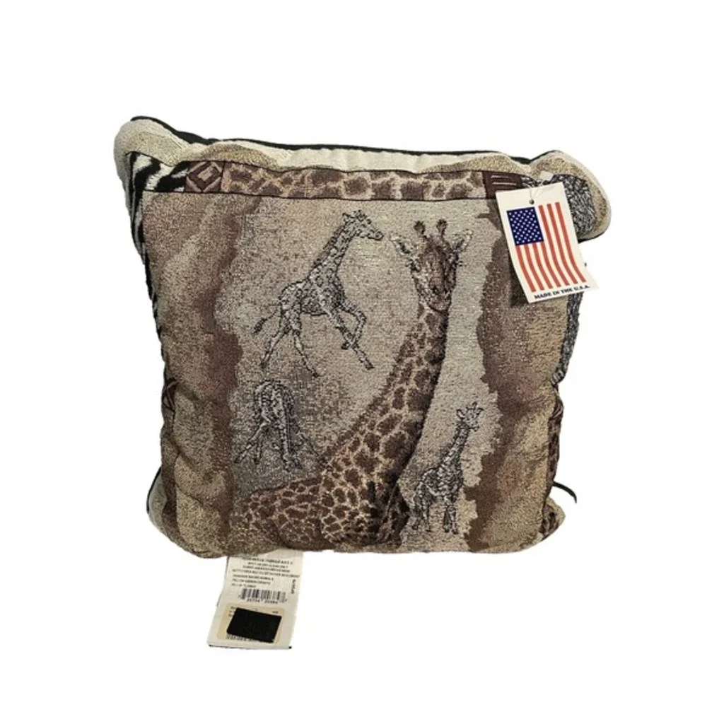 THROW PILLOW Graiffs animals 15 X 15 inches MADE IN‎ USA